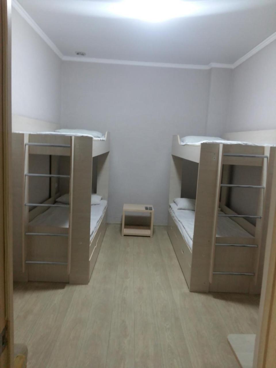 Hostel Ekonom Karagandy Extérieur photo